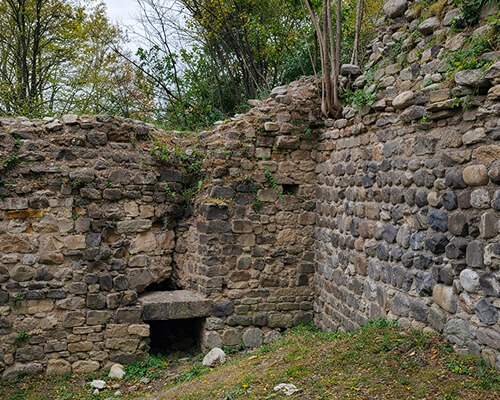 Руины Крепости Багу (Годлик)